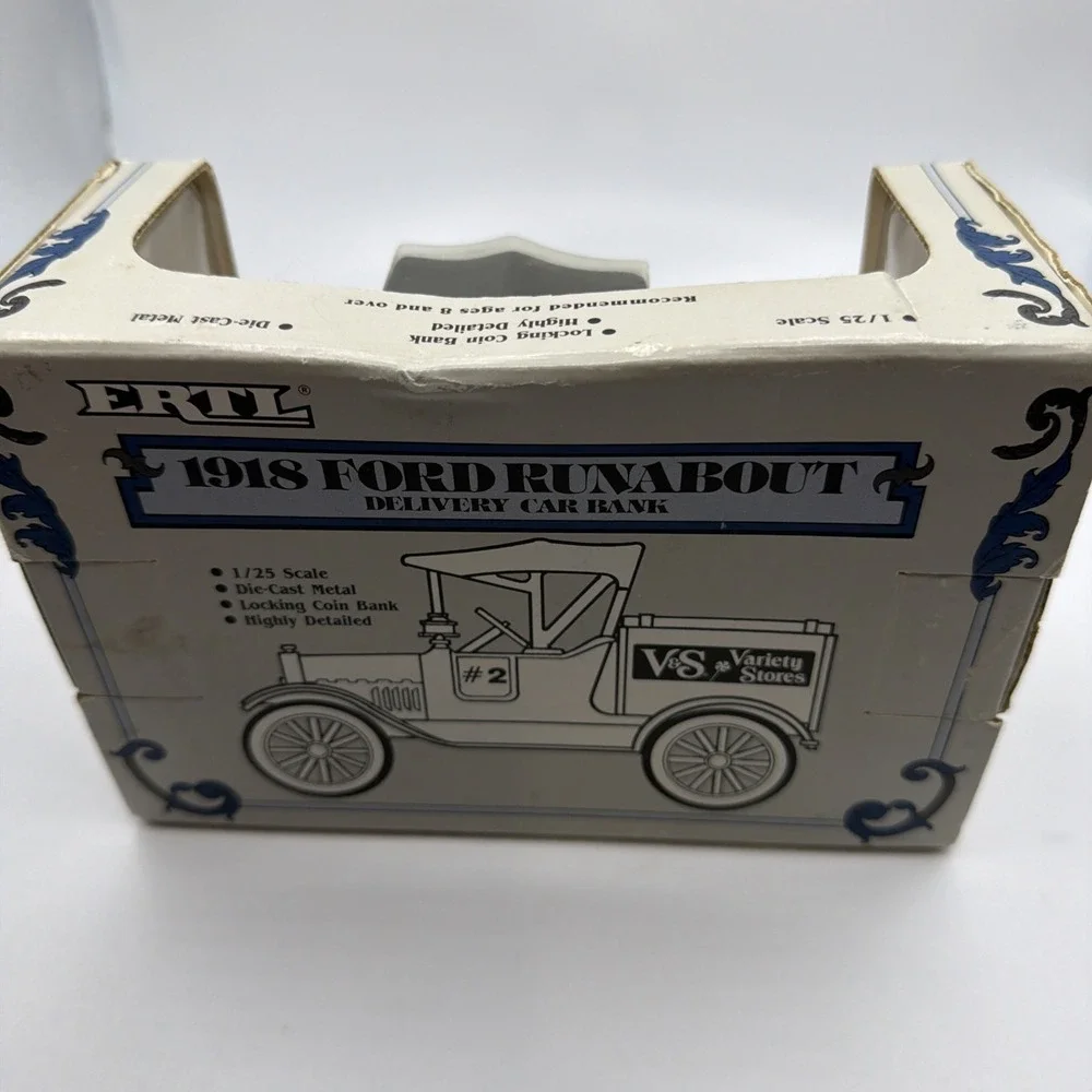 NEW ERTL 1918 Ford Runabout Delivery Car Bank 1/25 Scale V&S Variety Stores 7625